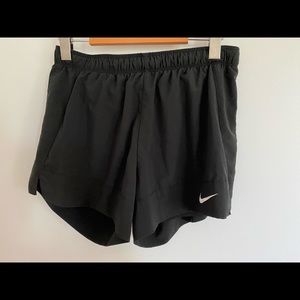 NIKE short
